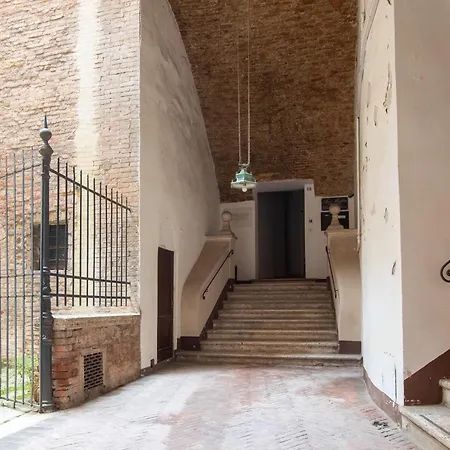 Casa Gaia - Antica In Pieno Centro *