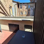 Casa Gaia - Antica In Pieno Centro Daire *